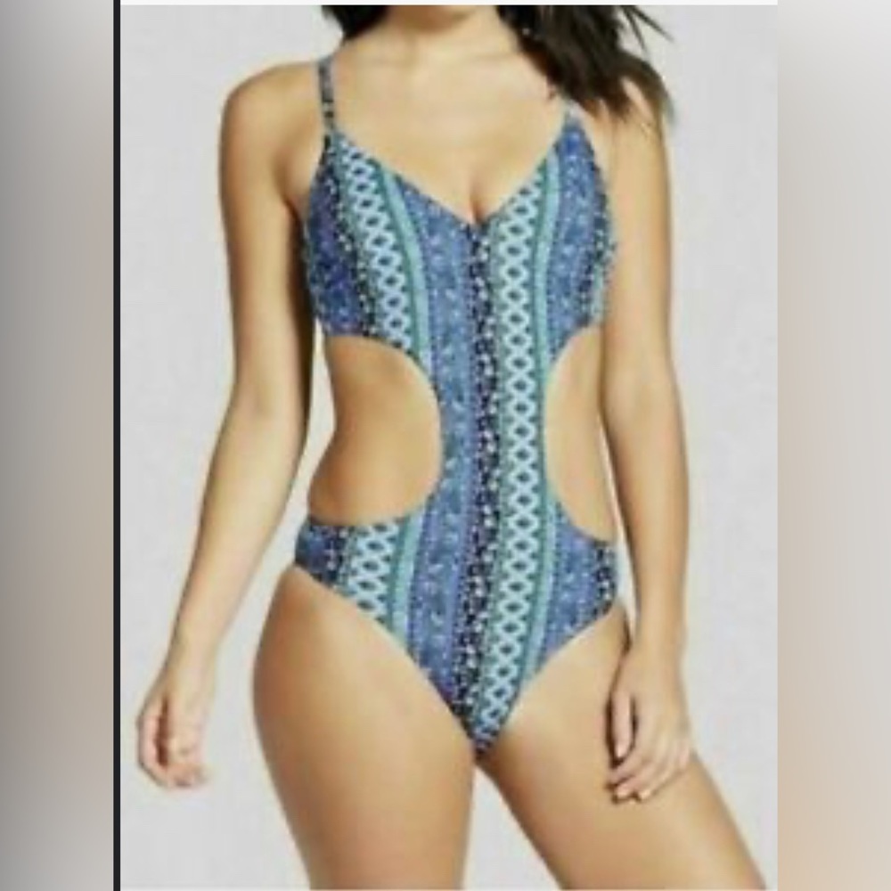 Xhiliration Floral Monokini